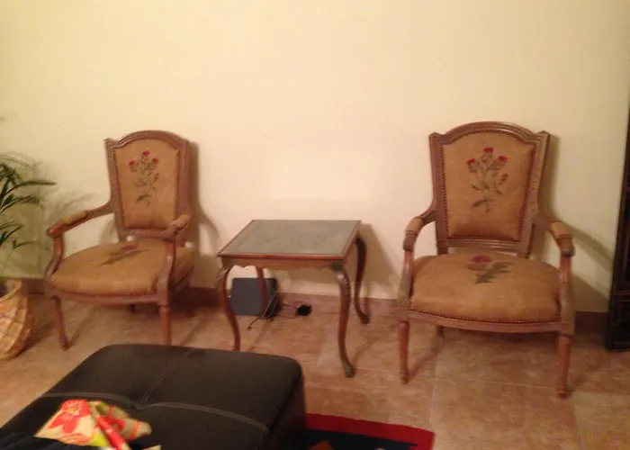 Very Homely And Welcoming Apartment